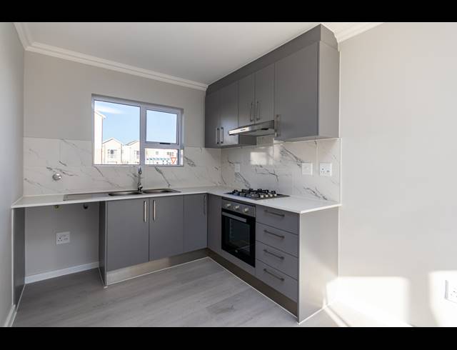 3 BEDROOM APARTMENT RENTED IN SUNNINGDALE